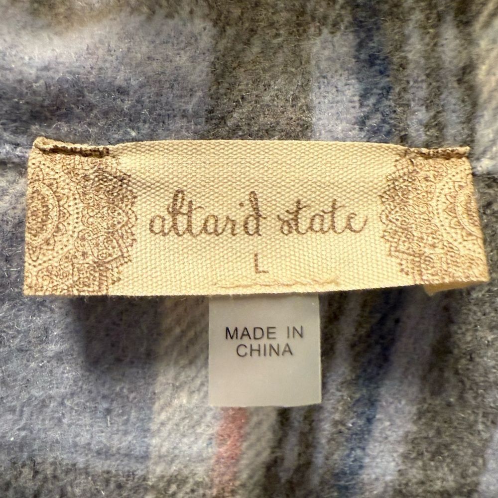 Altar'd State Flannel Long Sleeve Fringe Hem Button Up Top Blue Pink Plaid Large - Picture 6 of 7